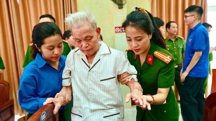 <a href="/tin-tuc-su-kien" title="Tin tức - Sự kiện" rel="dofollow">Tin tức - Sự kiện</a>