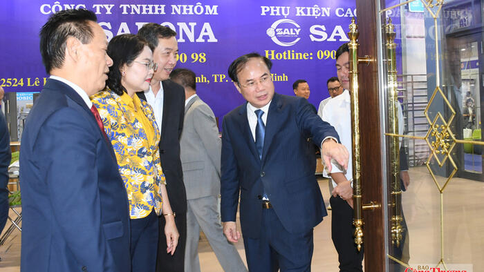 <a href="/doanh-nghiep" title="Doanh nghiệp" rel="dofollow">Doanh nghiệp</a>