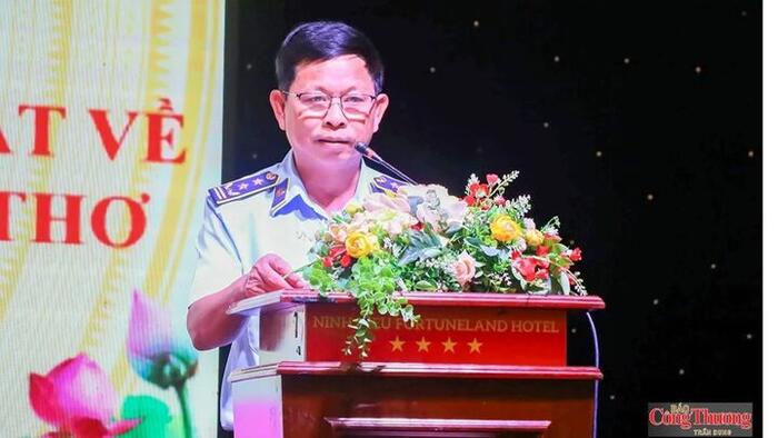 <a href="/thi-truong" title="Thị trường" rel="dofollow">Thị trường</a>