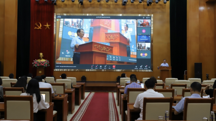 <a href="/cong-nghe" title="Công nghệ" rel="dofollow">Công nghệ</a>