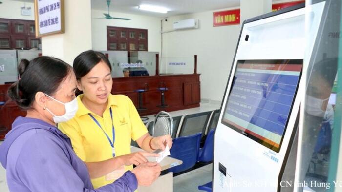 <a href="/cong-nghe" title="Công nghệ" rel="dofollow">Công nghệ</a>