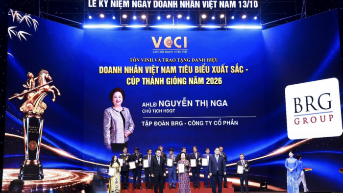 <a href="/thuong-gia" title="Thương gia" rel="dofollow">Thương gia</a>