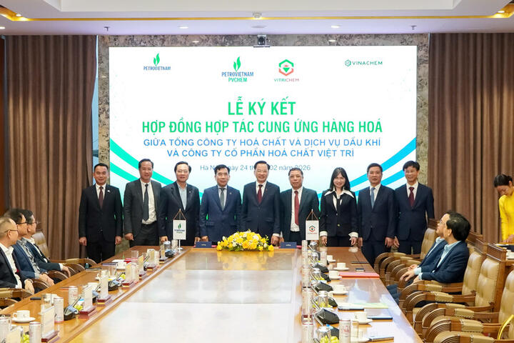 Vitrichem - PVChem cung ứng hóa chất cơ bản cho dự án Nhà máy Lọc hóa dầu Nghi Sơn