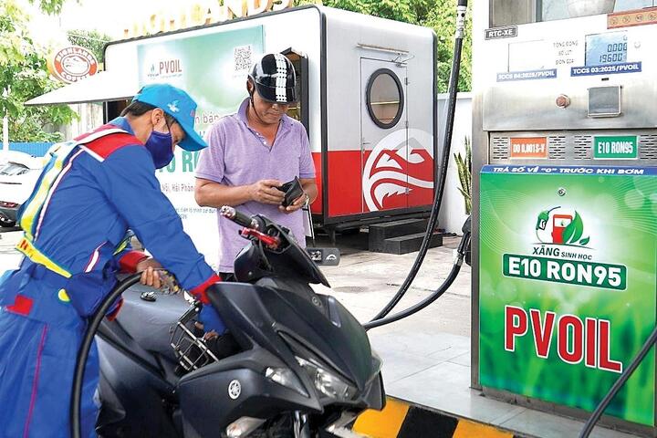 Petrovietnam: Tiên phong kích hoạt chuỗi cung ứng xăng sinh học E10