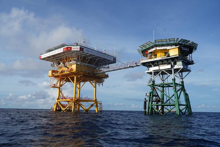 Phát động cuộc thi sáng tác "Người Dầu khí về Trường Sa"
