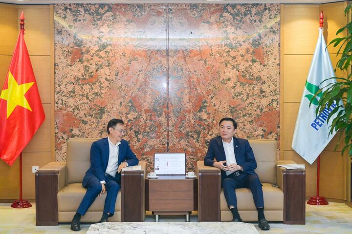 Petrovietnam và Huawei trao đổi cơ hội hợp tác trong chuyển đổi số, AI và năng lượng