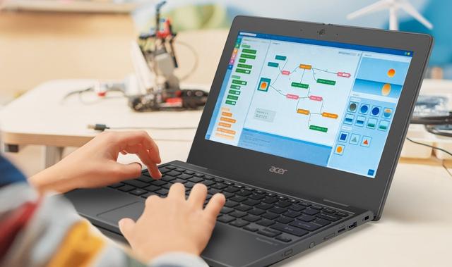 Loạt laptop hot được người dùng Việt chọn mua nhiều nhất tháng 4/2022 - Ảnh 1.