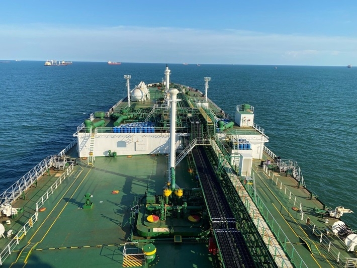 tàu NV Aquamarine. tàu NV Aquamarine.