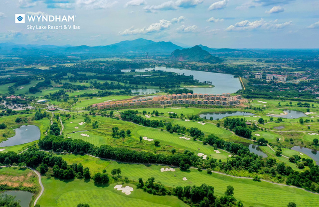 Wyndham Sky Lake Resort & Villas - Kiến tạo đẳng cấp biệt thự nghỉ dưỡng Golf - Ảnh 1. Wyndham Sky Lake Resort & Villas - Kiến tạo đẳng cấp biệt thự nghỉ dưỡng Golf - Ảnh 1.