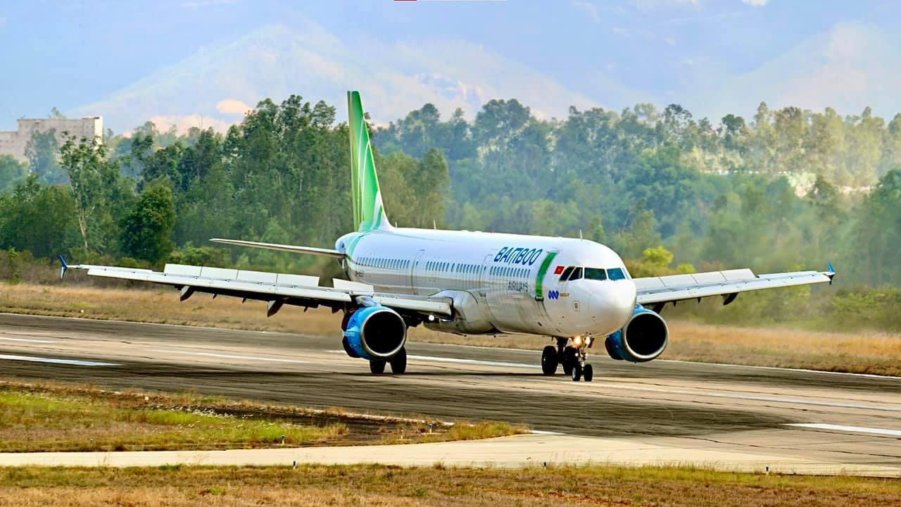 Bộ GTVT: Chưa phê duyệt cho Bamboo Airways tăng số lượng lên 100 máy bay - Ảnh 1