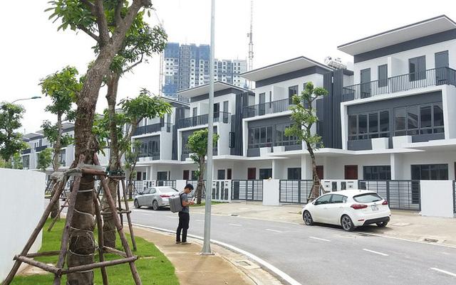 Giá nhà phố, biệt thự Hà Nội và Tp.HCM tiếp tục tăng - Ảnh 1. Giá nhà phố, biệt thự Hà Nội và Tp.HCM tiếp tục tăng - Ảnh 1.