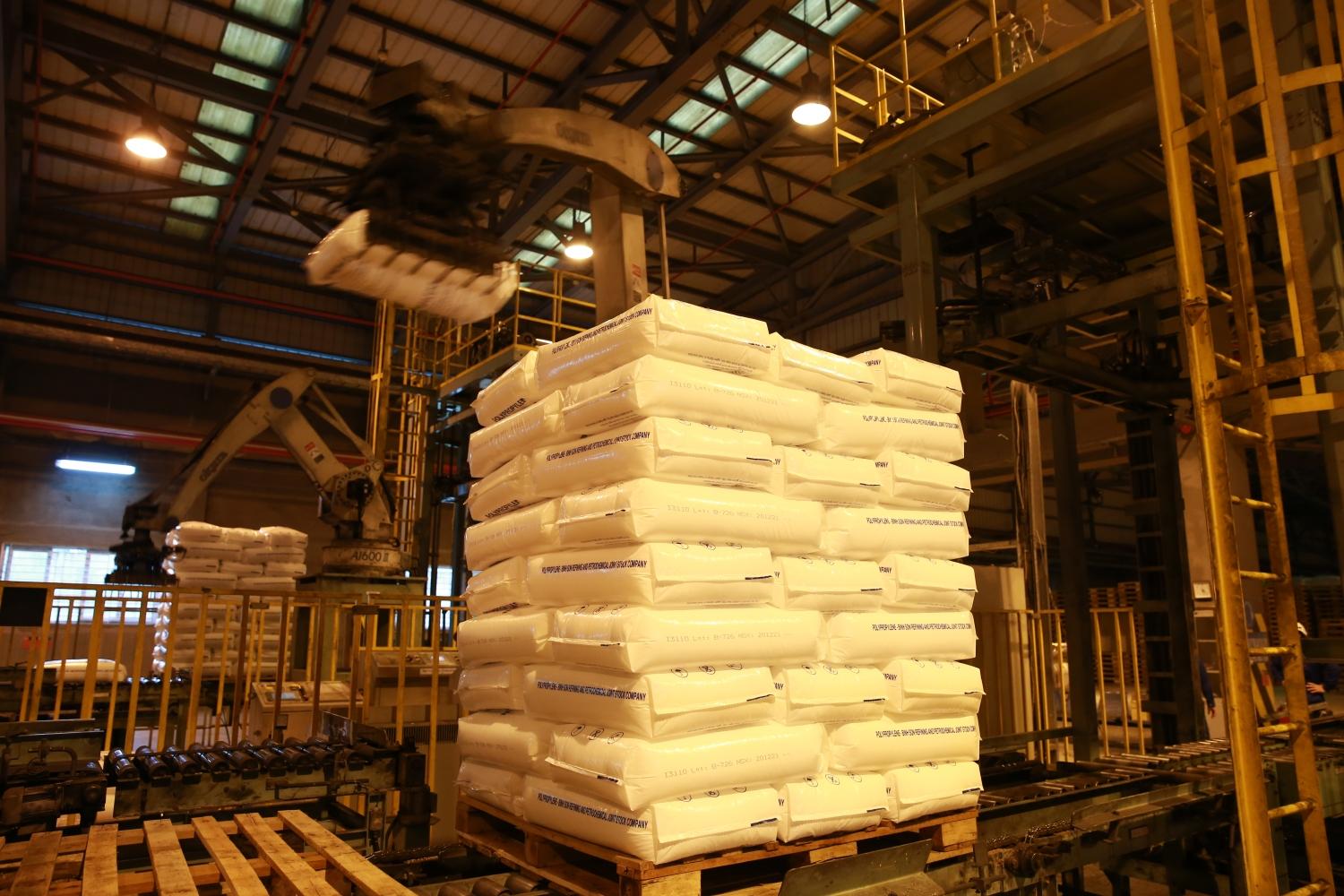 Bài 2: Phát triển sản phẩm mới - Sáng tạo vượt khó khăn