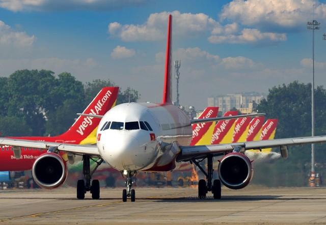 Vietjet (VJC) lãi 387 tỷ đồng trong 6 tháng đầu năm, tăng 187% so với cùng kỳ