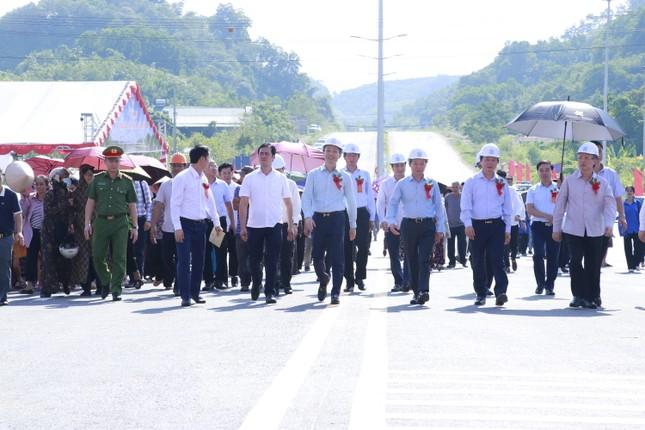 Khánh thành cây cầu hơn 600 tỷ đồng ở Yên Bái - Ảnh 5.