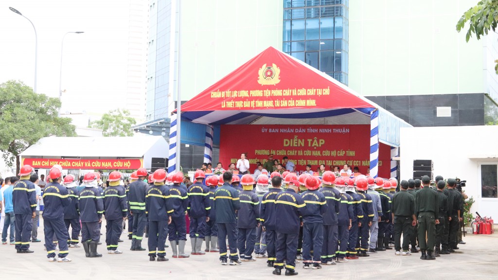 Nhà máy Nhiệt điện Vĩnh Tân 4 diễn tập chữa cháy và cứu nạn, cứu hộ quy mô lớn