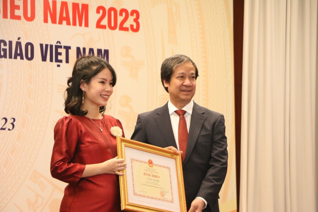 Bộ GD&ĐT tuyên dương 200 nhà giáo tiêu biểu năm 2023