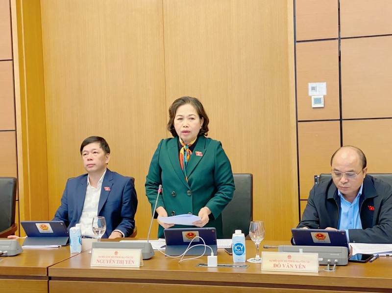 Đại biểu Nguyễn Thị Yến - đoàn Bà Rịa - Vũng Tàu Đại biểu Nguyễn Thị Yến - đoàn Bà Rịa - Vũng Tàu