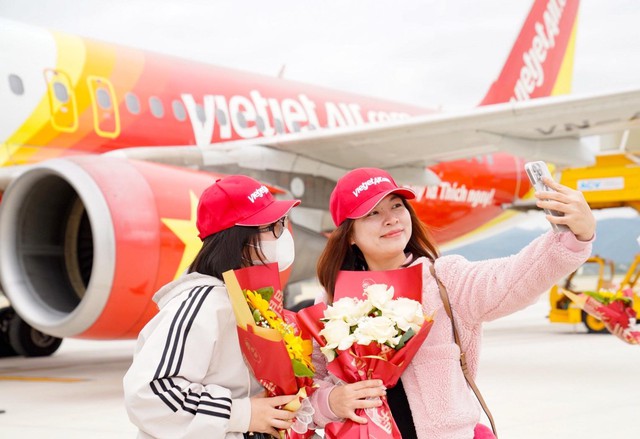 Vietjet tăng chuyến tới Điện Biên dịp 70 năm chiến thắng Điện Biên Phủ- Ảnh 1.