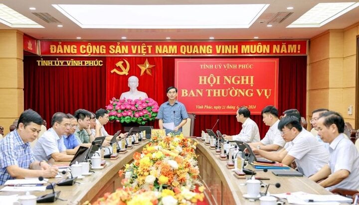 Vĩnh Phúc bổ nhiệm, điều chuyển hàng loạt cán bộ chủ chốt- Ảnh 1.