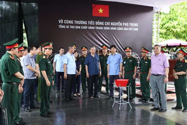 Chủ tịch nước Tô Lâm kiểm tra công tác chuẩn bị Lễ tang Tổng Bí thư Nguyễn Phú Trọng- Ảnh 3.