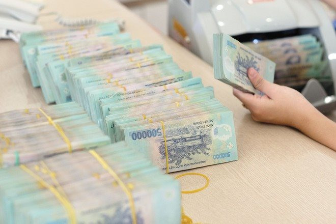 Một ngân hàng phát hành 10.000 tỷ đồng trái phiếu không tài sản bảo đảm cho hơn 5.000 nhà đầu tư- Ảnh 1.