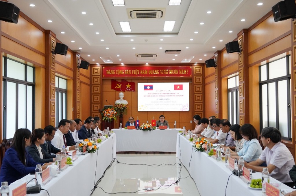 Quang cảnh buổi làm việc (Ảnh: quangnam.gov.vn)