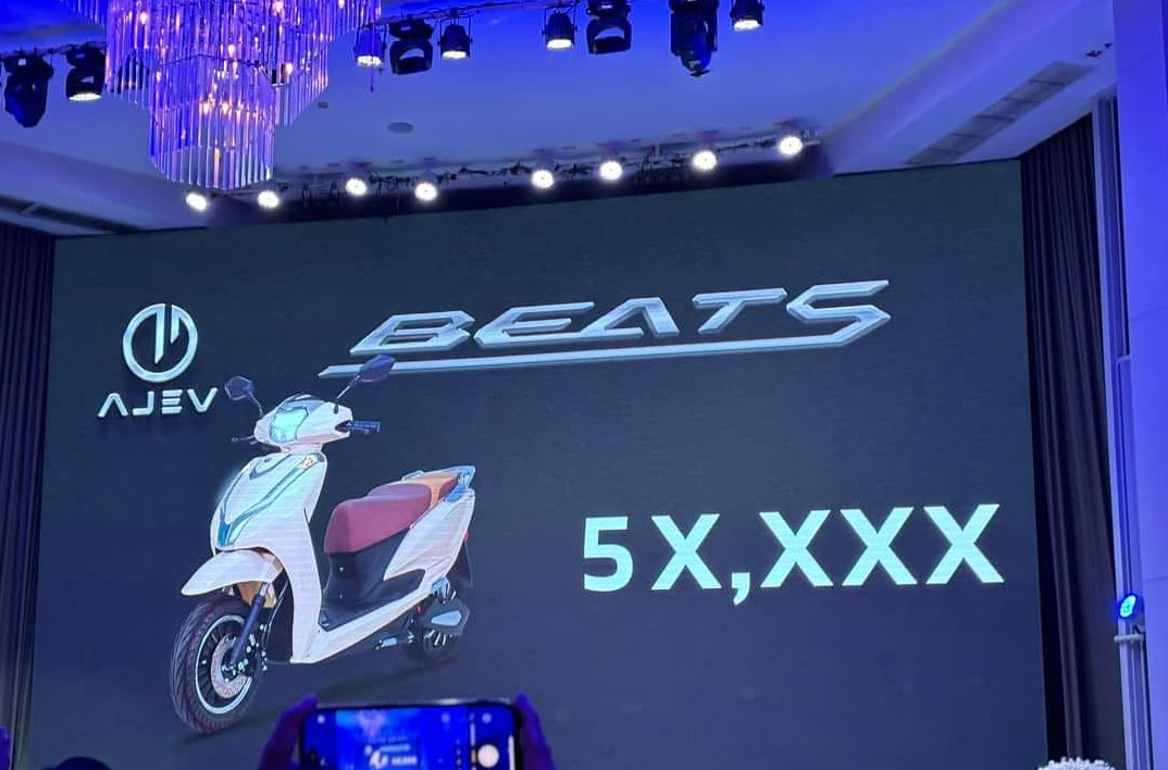 ajev beats xe dien moi gay chu y voi thiet ke giong honda lead hinh 4