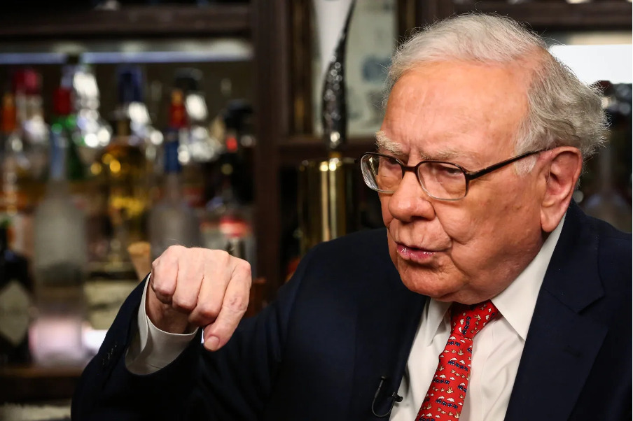 ty phu warren buffett tiet lo bi quyet ban co phieu va ly do chia tay bank of america hinh 1