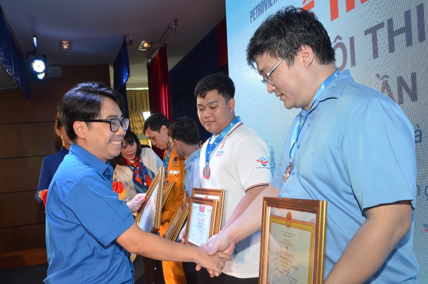 Chùm ảnh: Lễ Bế Mạc và trao giải cho các thí sinh đoạt giải tại Hội thi tay nghề Dầu khí lần VIII