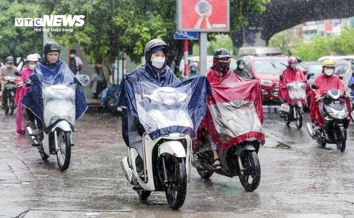 Thời tiết ngày 29/9: Bắc Bộ và Thanh Hoá mưa to đến hết tháng, có nơi trên 200mm- Ảnh 1.