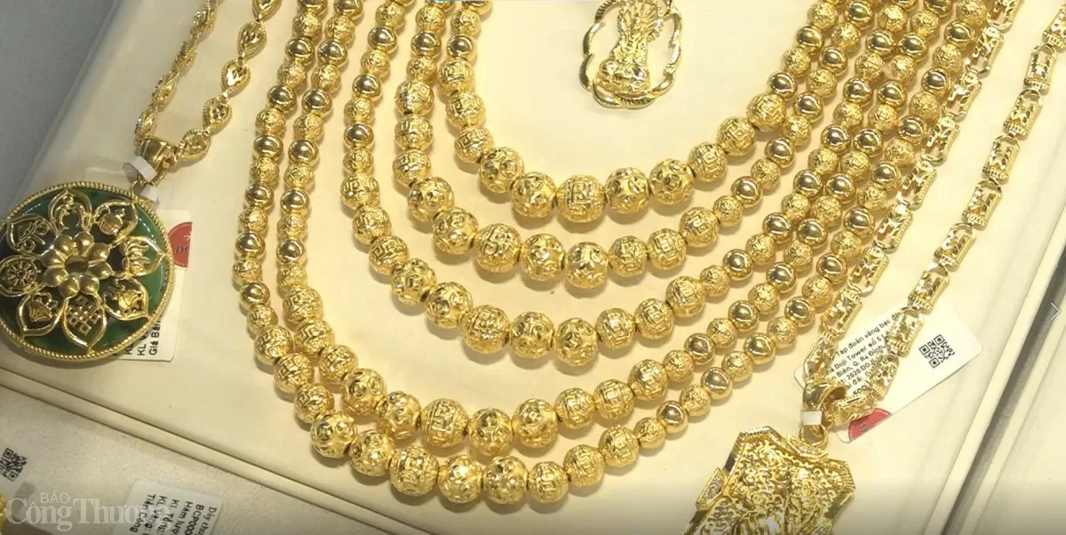 Giá vàng hôm nay 3/9/2024: Giá vàng hôm nay 30/9/2024