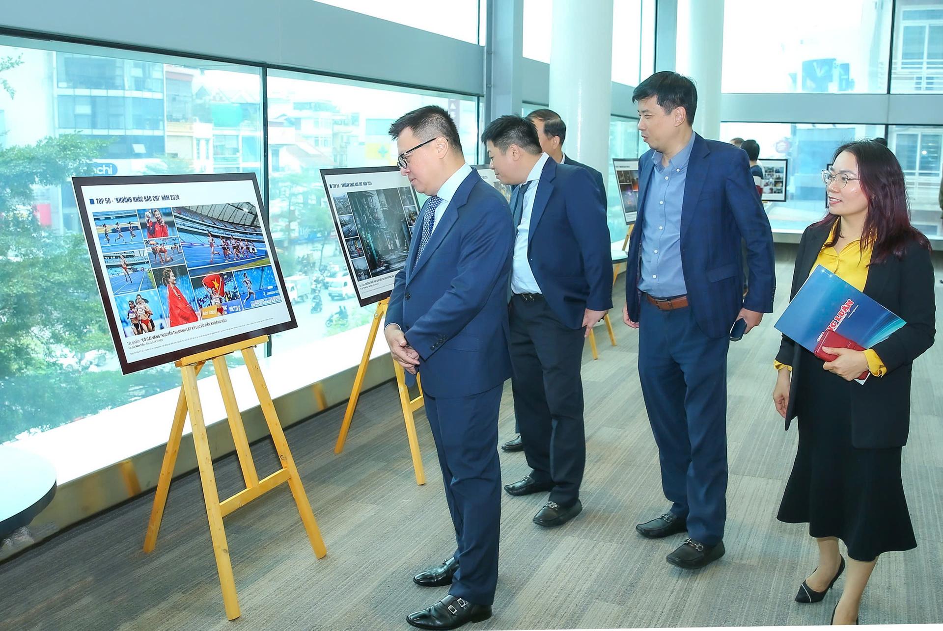le trao giai anh khoanh khac bao chi nam 2024 ton vinh gia tri cua khoanh khac gia tri cua hien thuc hinh 9