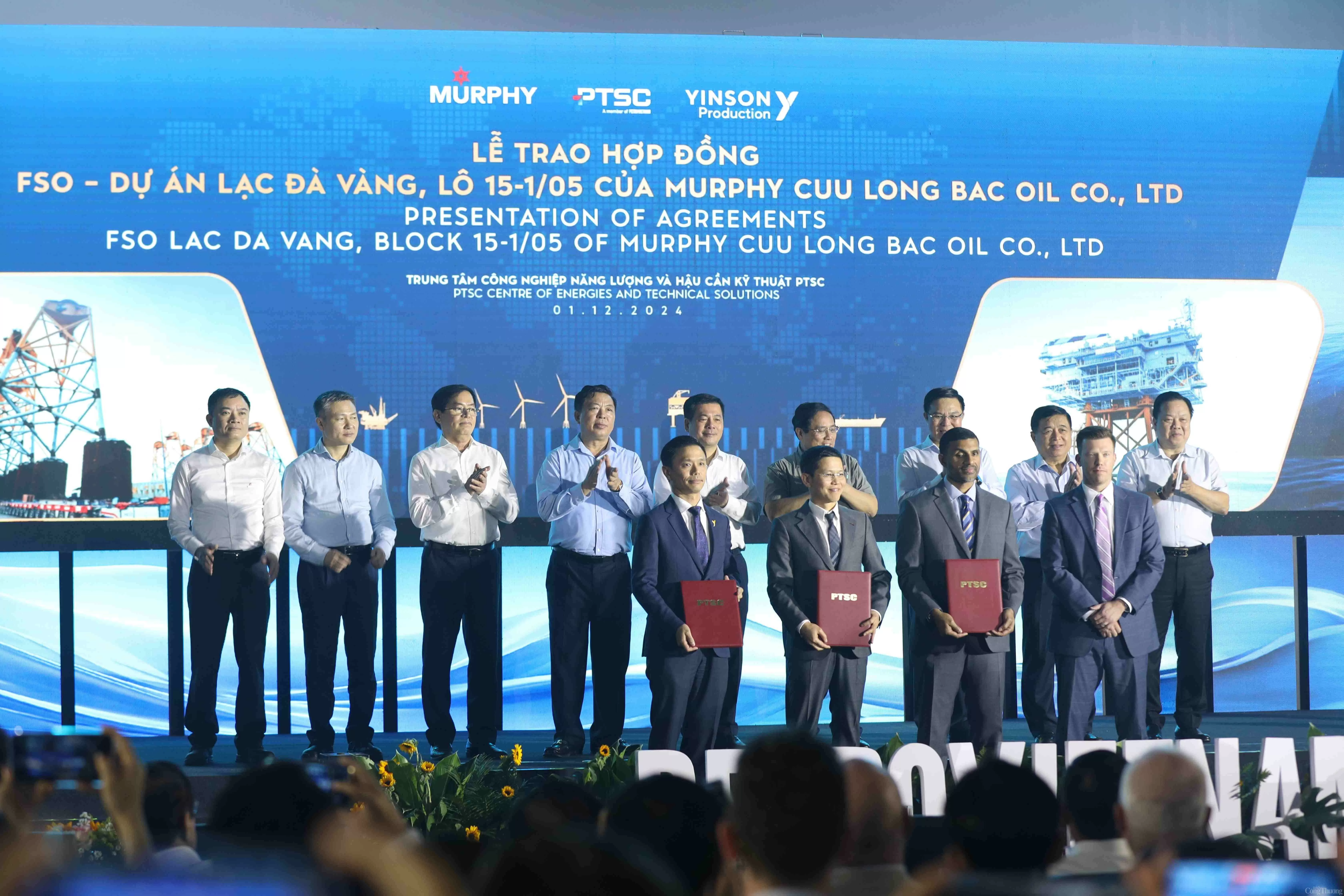 Thủ tướng: Sớm ghi danh Việt Nam trên bản đồ năng lượng tái tạo ngoài khơi thế giới