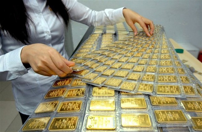 gia vang mieng giam xuong thap nhat hon 1 thang hinh 1