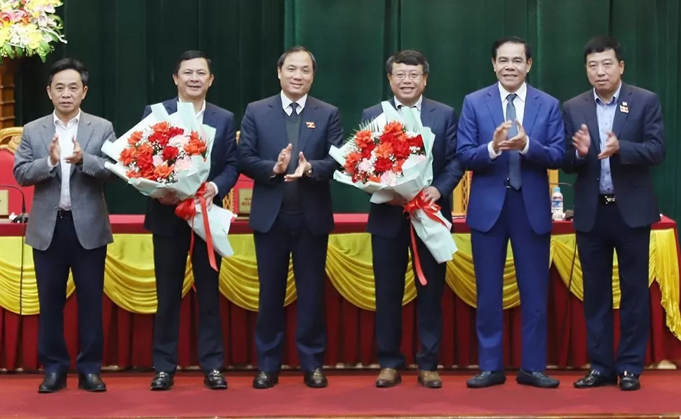 Ông Dương Tất Thắng làm Phó Chủ tịch UBND tỉnh Hà Tĩnh Ông Dương Tất Thắng làm Phó Chủ tịch UBND tỉnh Hà Tĩnh