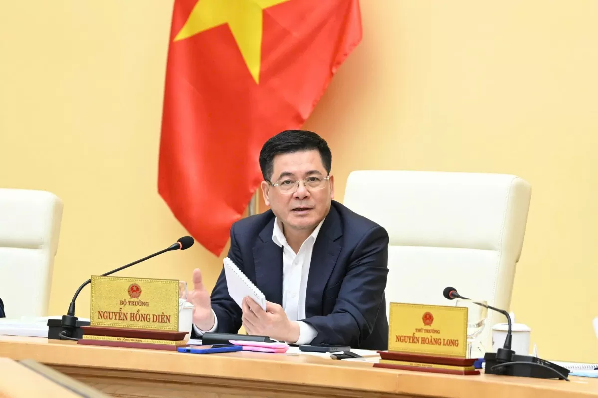 Bộ trưởng Nguyễn Hồng Diên phát biểu