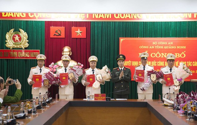 quang ninh co 10 lanh dao cong an cap phong va tuong duong xin nghi cong tac truoc thoi han hinh 1