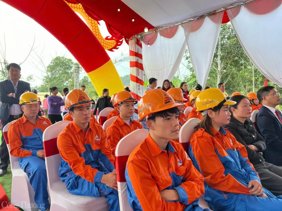 Chùm ảnh khởi công thi công dự án đường dây 500kV Lào Cai- Vĩnh Yên Chùm ảnh khởi công thi công dự án đường dây 500kV Lào Cai- Vĩnh Yên