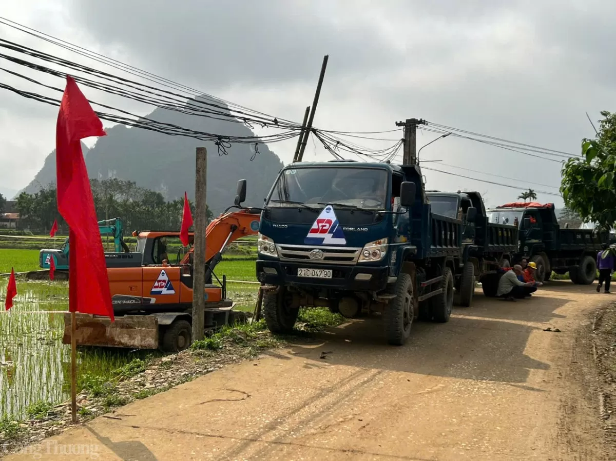 Chùm ảnh khởi công thi công dự án đường dây 500kV Lào Cai- Vĩnh Yên Chùm ảnh khởi công thi công dự án đường dây 500kV Lào Cai- Vĩnh Yên
