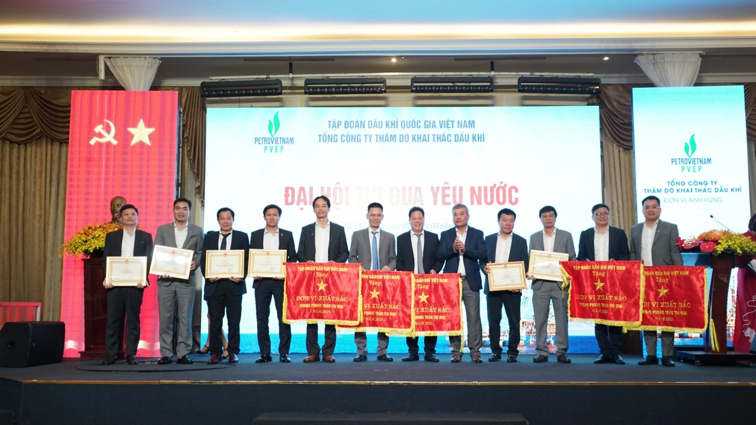 Vinh danh các tập thể, cá nhân xuất sắc tại Đại hội Thi đua yêu nước PVEP năm 2025 Vinh danh tập thể, cá nhân xuất sắc tại Đại hội Thi đua yêu nước PVEP năm 2025