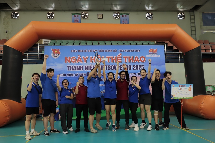 Sôi nổi