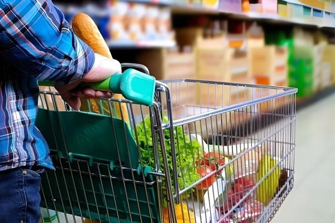 Giá nhiều loại hàng hóa, dịch vụ tăng mạnh trong quý I-2025