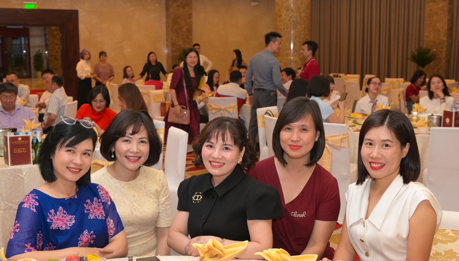 Gặp mặt người lao động Dầu khí tiêu biểu - nguồn lực đổi mới ngành dầu khí