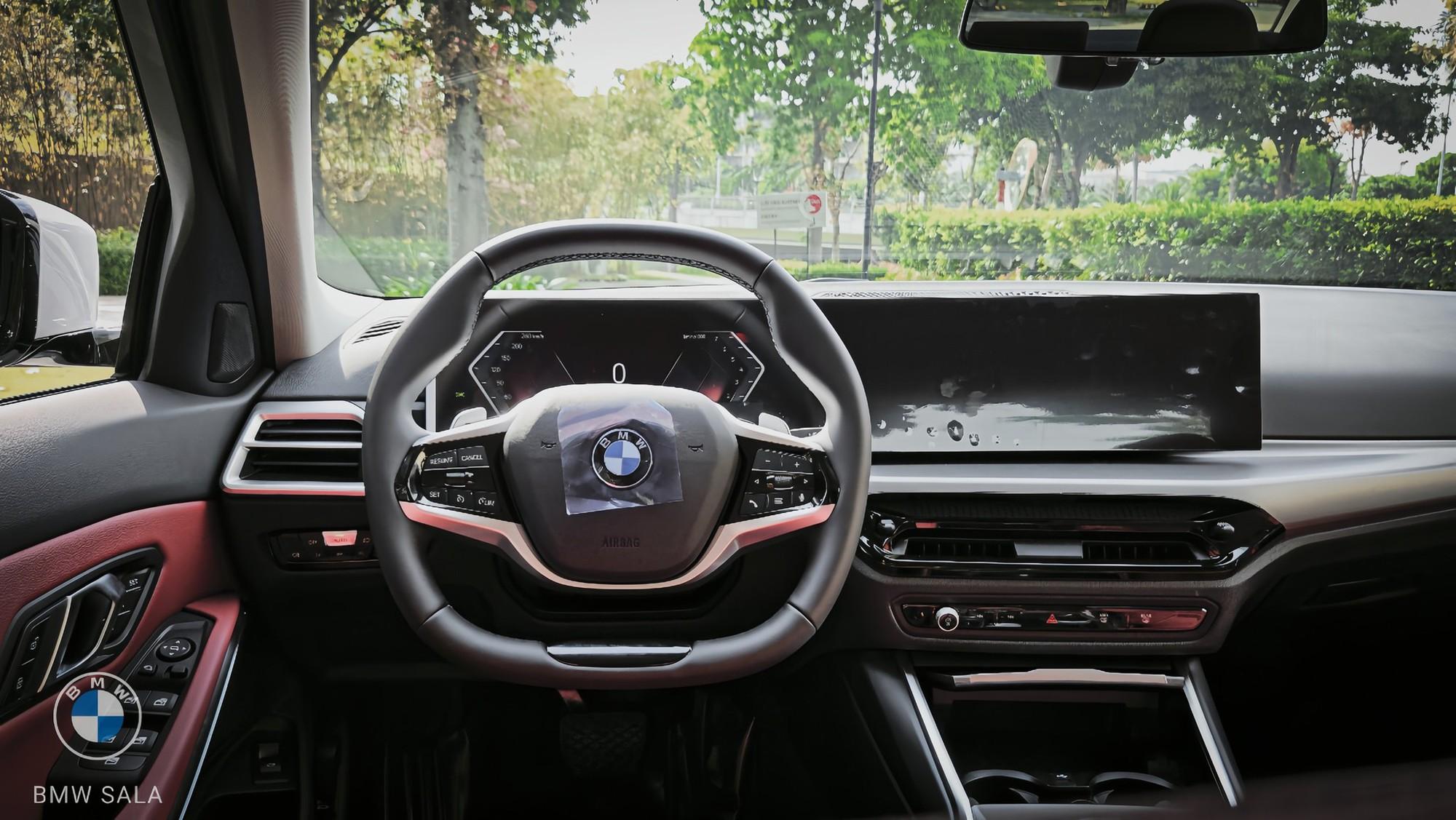 BMW 3 Series 2025 về đại lý tại Việt Nam: Giá từ 1,549 tỷ đồng, vô lăng mới như Peugeot, thêm trang bị đấu C-Class- Ảnh 5.