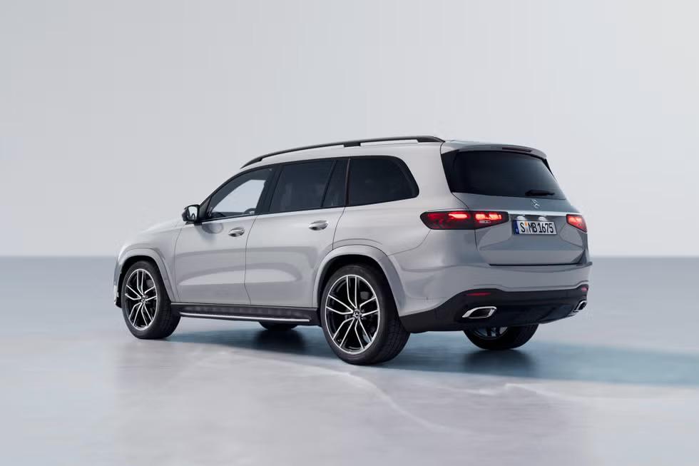 Mercedes-Benz GLS 2025 nhận cọc tại đại lý, sắp về Việt Nam: Giá dự kiến khoảng 5,5 tỷ, thiết kế mới, máy mạnh hơn đấu X7- Ảnh 5.
