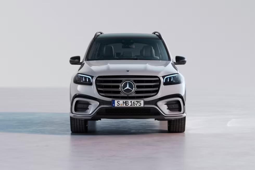 Mercedes-Benz GLS 2025 nhận cọc tại đại lý, sắp về Việt Nam: Giá dự kiến khoảng 5,5 tỷ, thiết kế mới, máy mạnh hơn đấu X7- Ảnh 2.