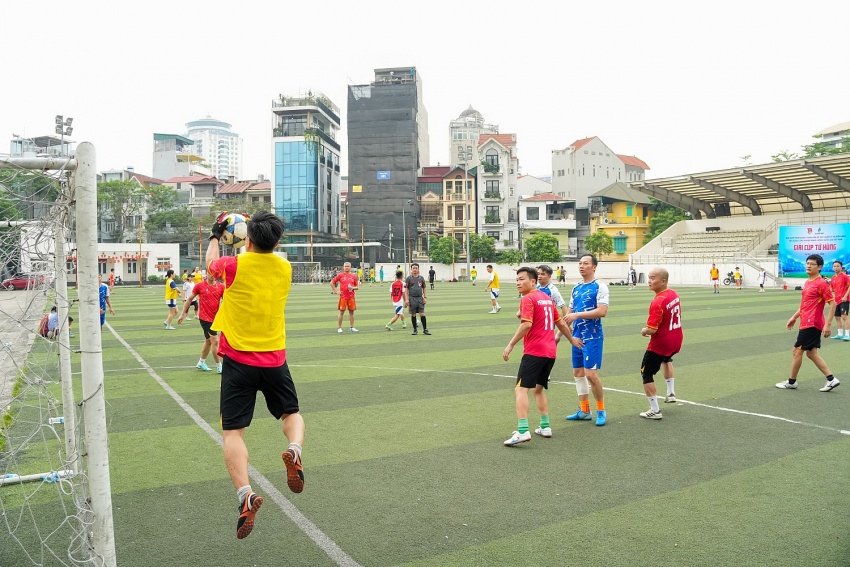 Sôi nổi Giải Cúp Tứ Hùng 2025 do Đoàn Thanh niên BMQL&ĐH tổ chức Sôi nổi Giải bóng đá Cúp Tứ Hùng do Đoàn Thanh niên BMQL&ĐH Petrovietnam tổ chức
