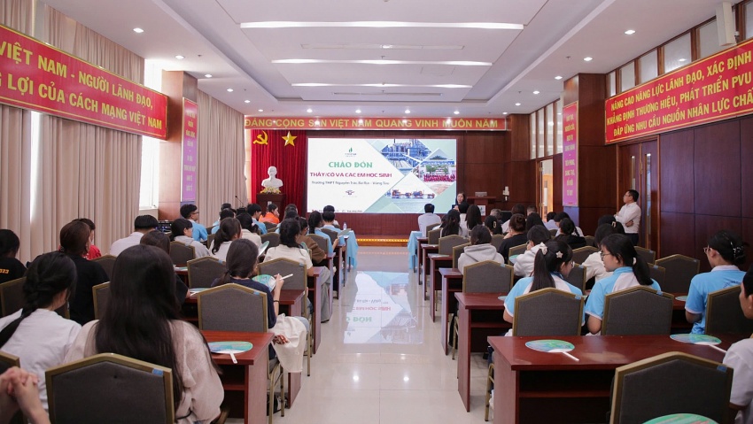 Thắp sáng ước mơ nghề nghiệp: Một ngày trải nghiệm tại PVU và Vietsovpetro