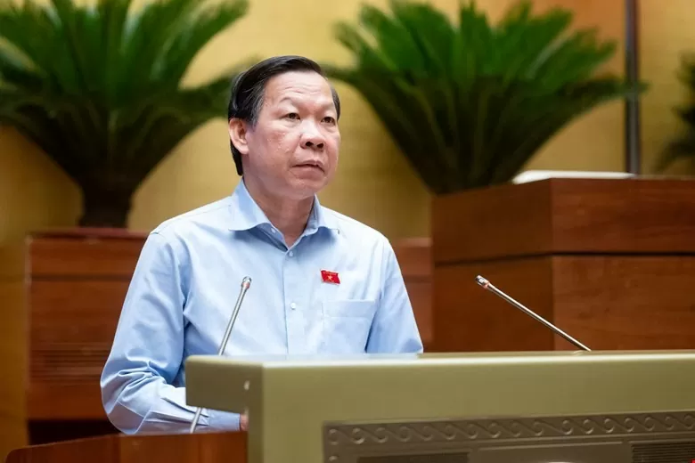 Trình Dự thảo Nghị quyết của Quốc hội về phát triển kinh