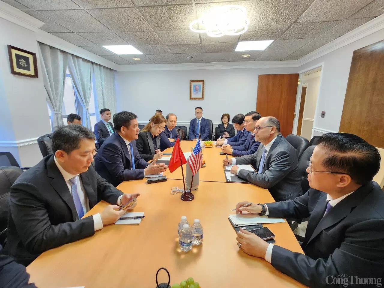 Bộ trưởng Nguyễn Hồng Diên Excelerate Energy về phát triển khí LNG